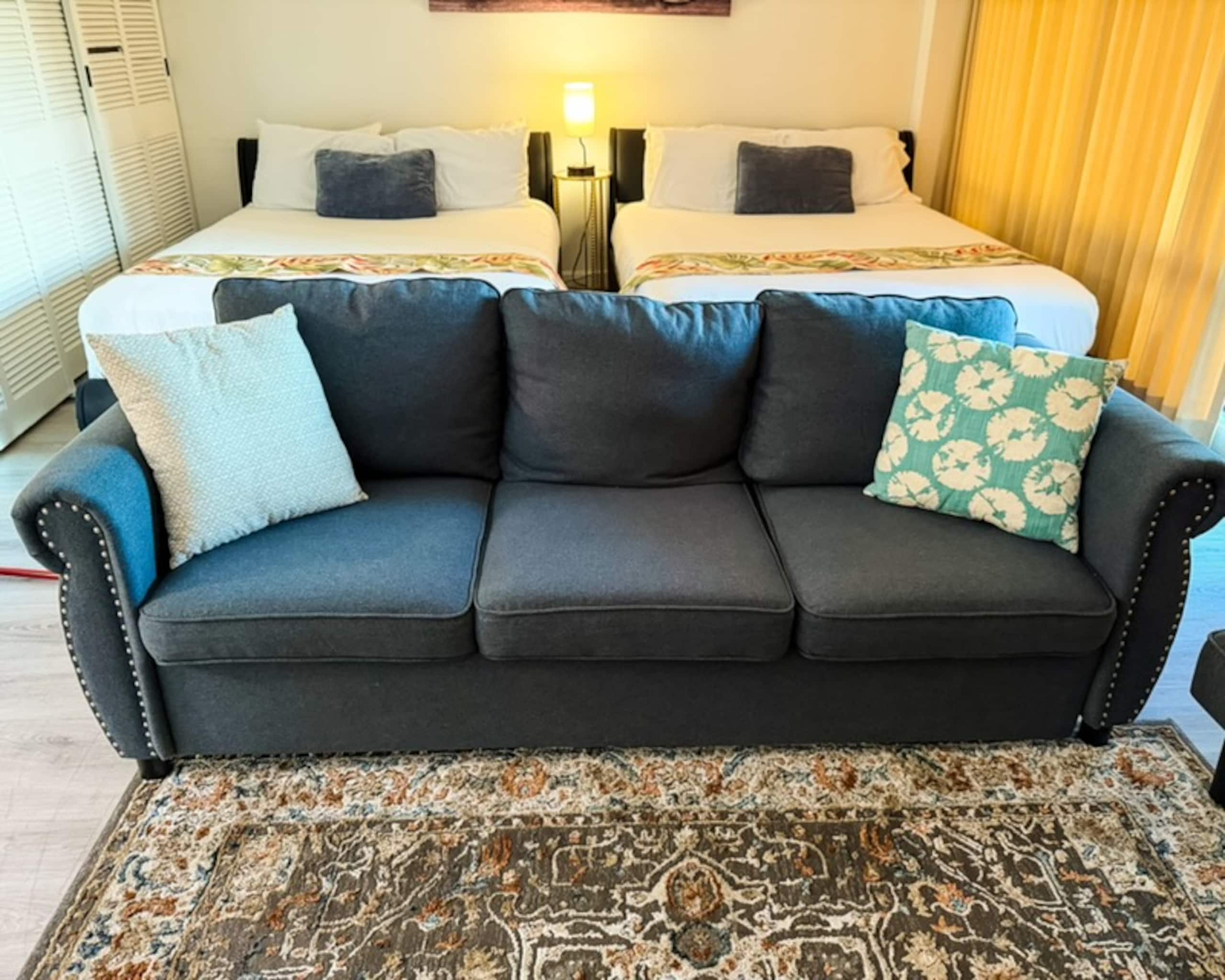 Waikiki Ilikai Resort Sleeps 5 /Pool +Free Parking - Image 7