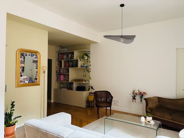 Appartement d’exception à la Tour Rose, Vieux Lyon gallery image 4