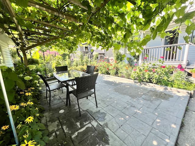 Spacious Kitsilano Home with Sunny Patio + Garden