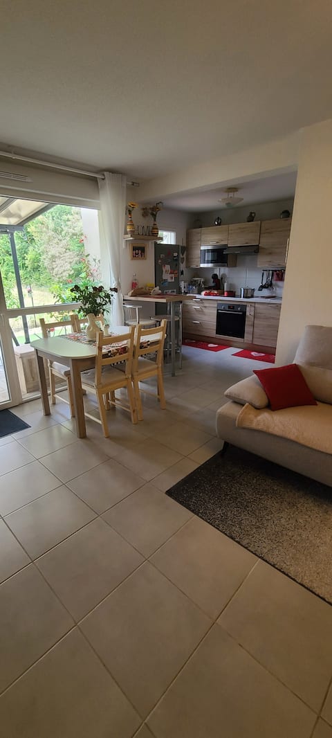 Quiet private room near the Tarn