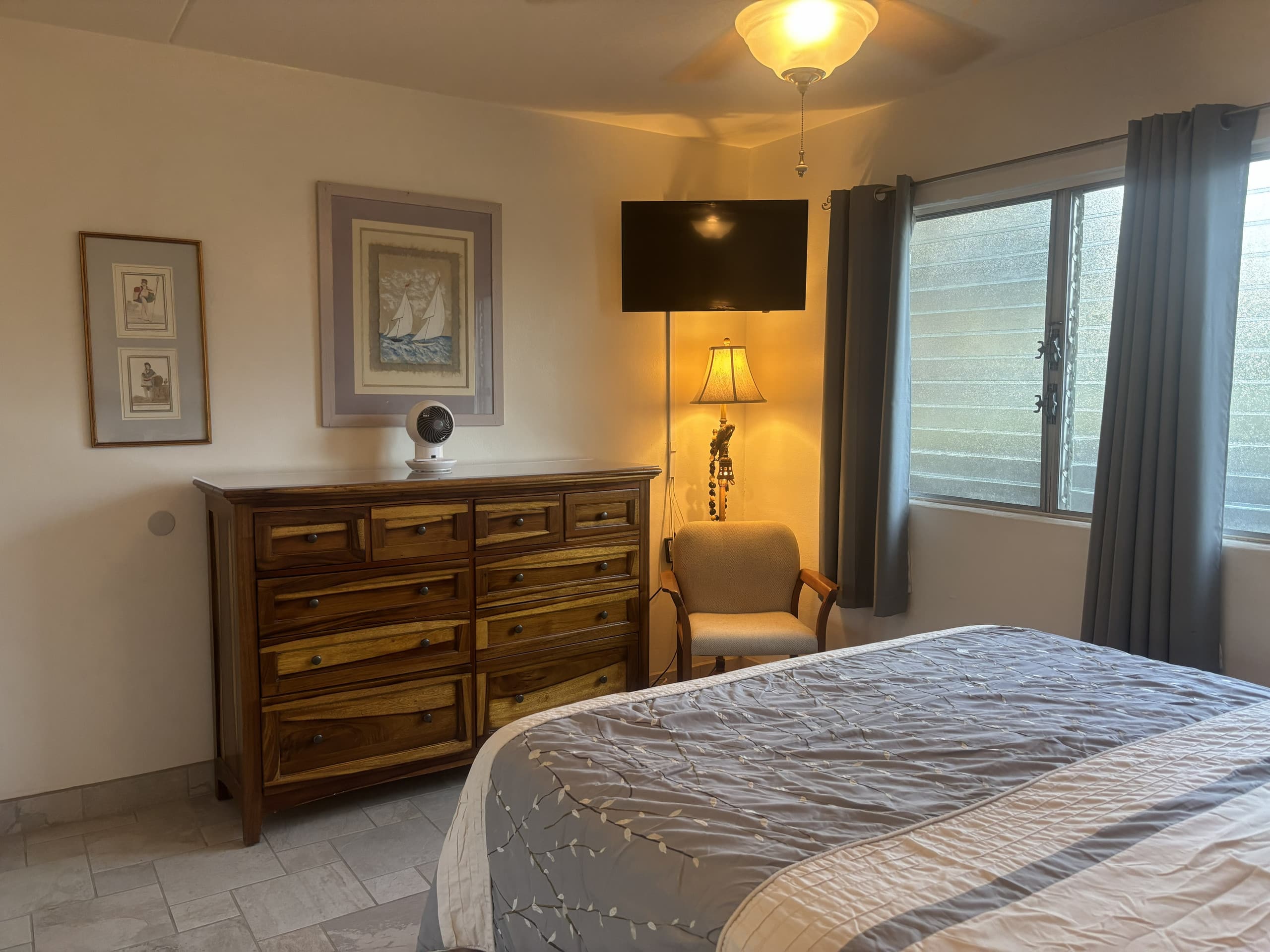Updated 1st Floor Maui condo - Image 7