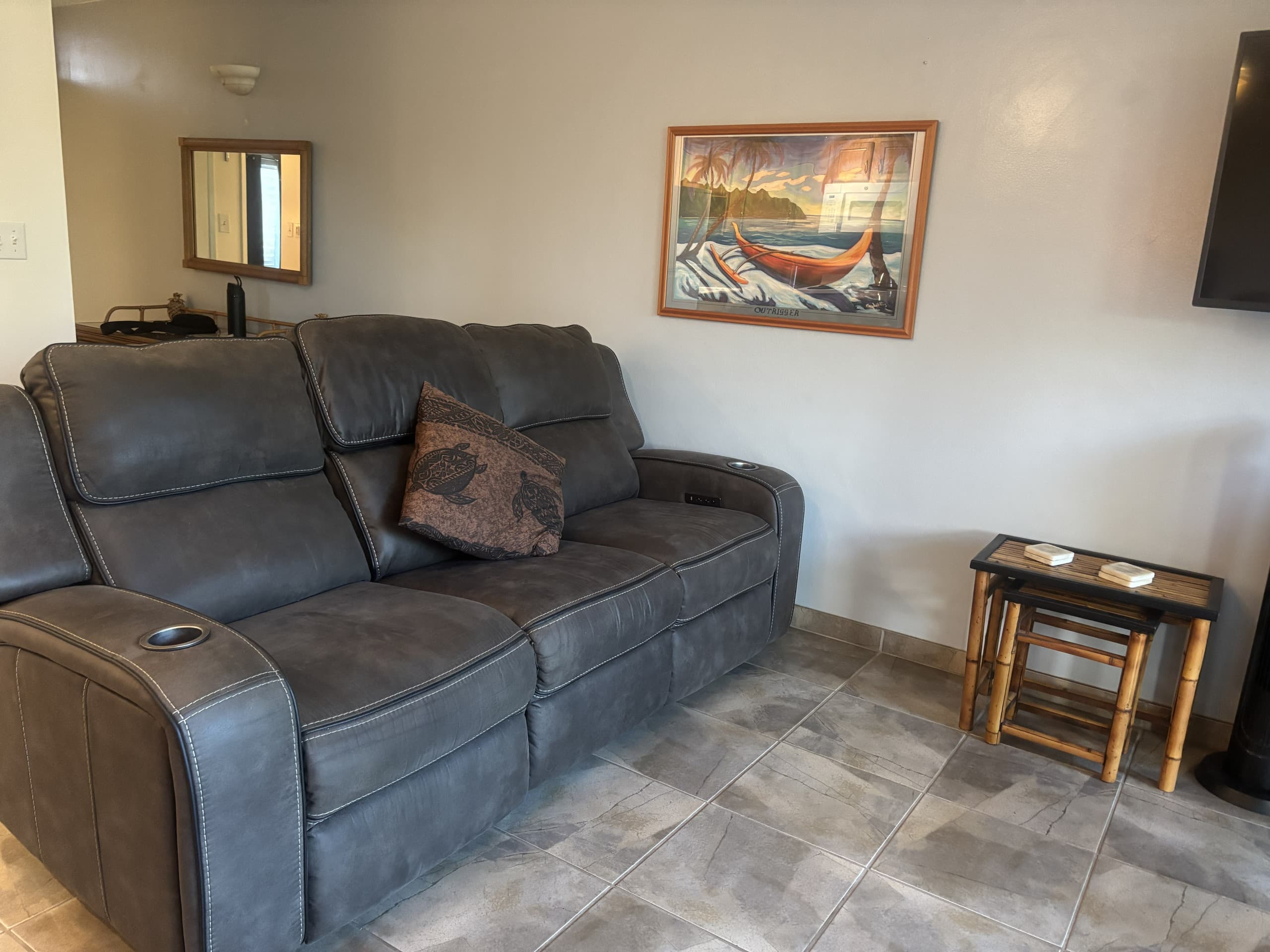 Updated 1st Floor Maui condo - Image 2