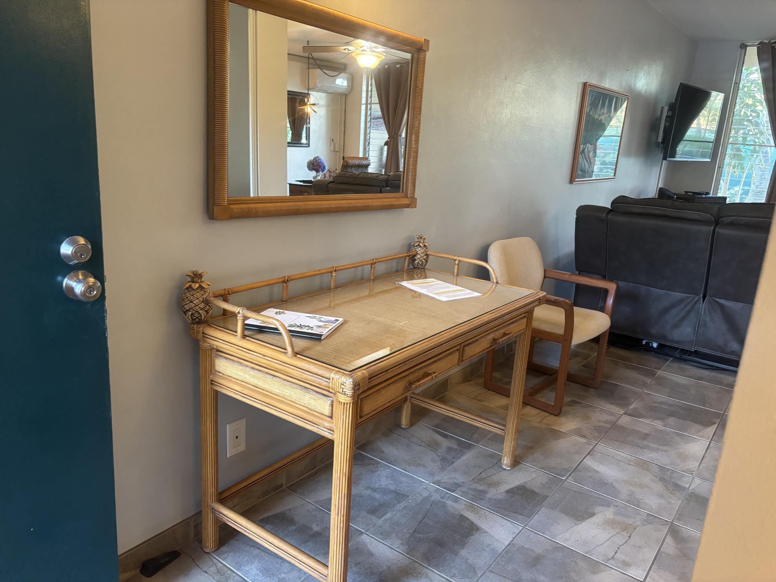 Updated 1st Floor Maui condo - Image 13