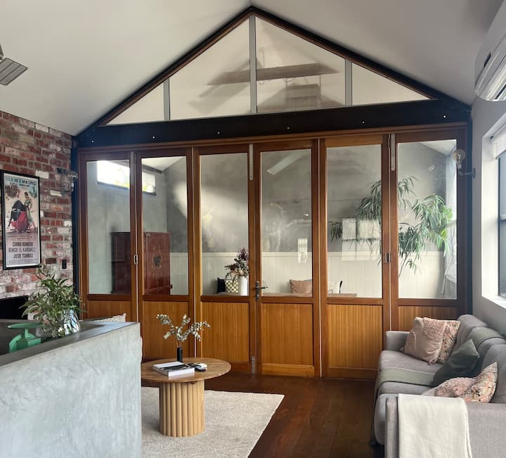 www.airbnb.com.au
