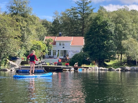 Egersund, By the lake, Brygge, Boat