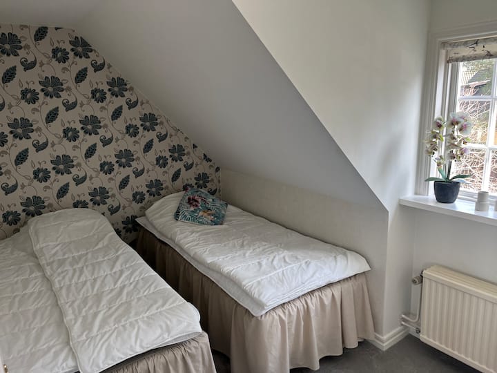 غرفة النوم 2