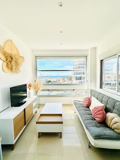 Popular Airbnb listing: Rental in Palavas-les-Flots in Palavas Les Flots