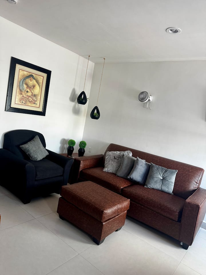 მისაღები ოთახი