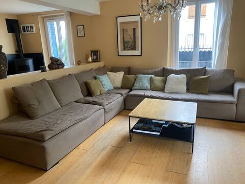 Family home near RER A