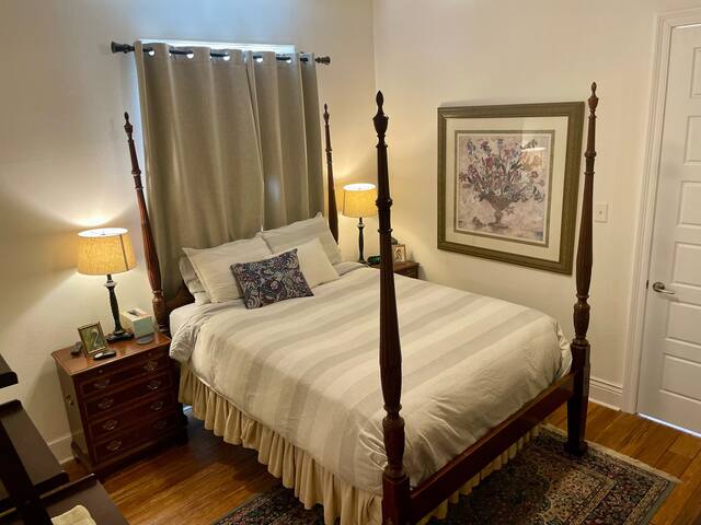 1903 Lovely town house – famous Bywater district gallery image 2