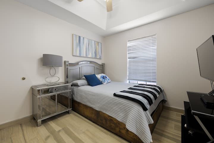 غرفة النوم 2