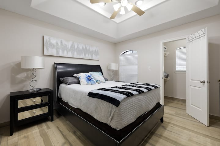 غرفة النوم 1