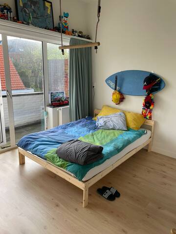 Family home close to the beach gallery image 5