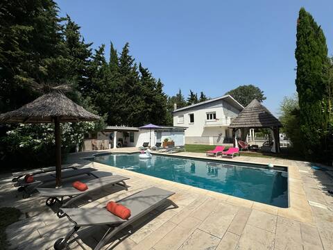 Villa les Portes de Provence  free New Year's Day