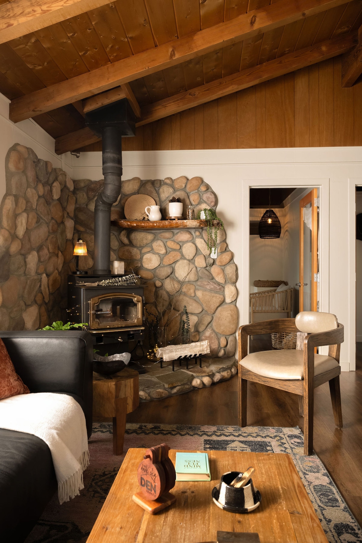 Top Airbnb: Views! Peaceful Cabin w/King Bed - 5 min. to town in Julian
