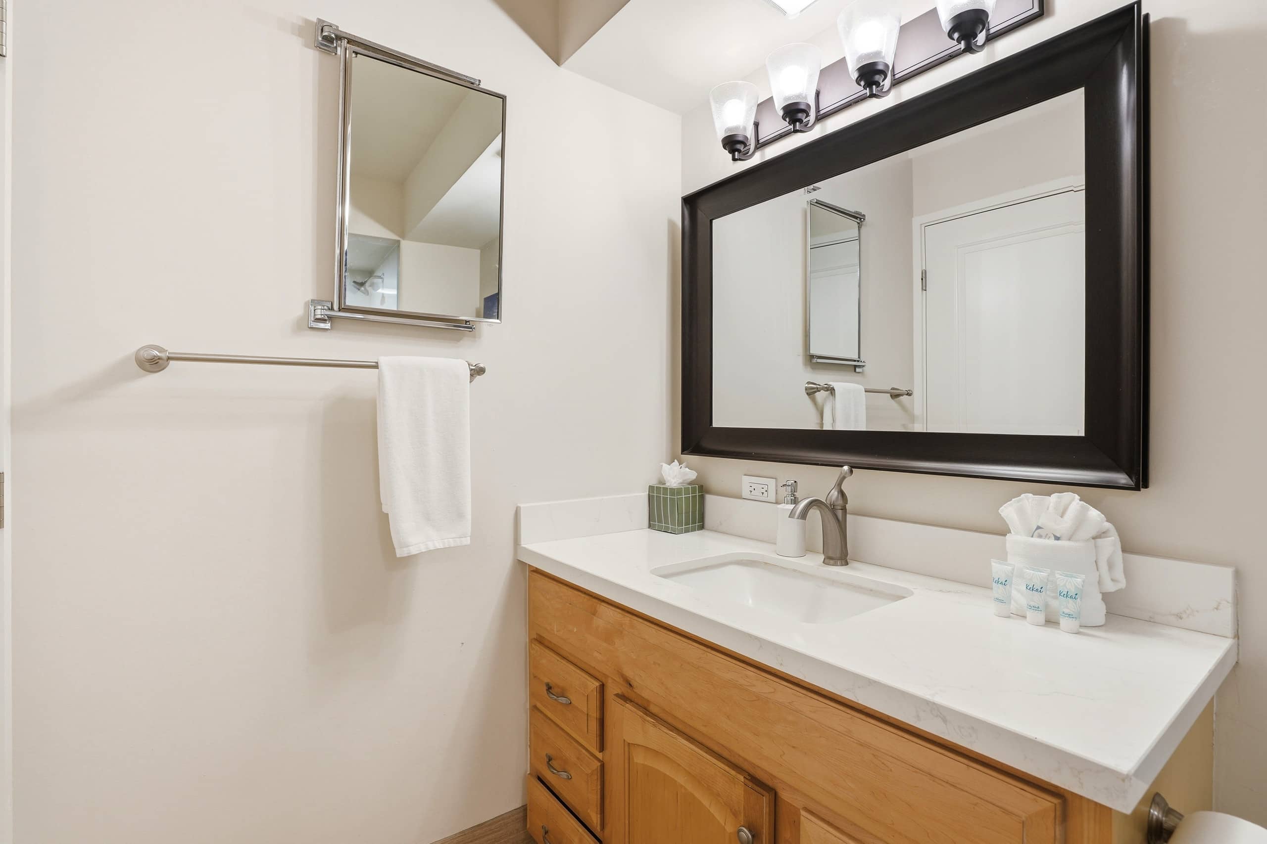 Condo in Kihei · ★4.53 · 2 bedrooms · 2 beds · 2 baths - Image 32