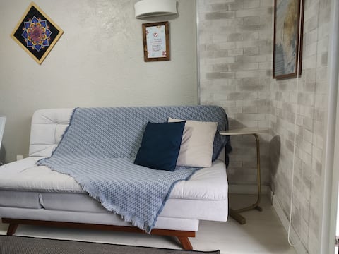 Top Airbnb: Cozy apartment - Ed Cote Du Soleil - Open em Jurere Oeste