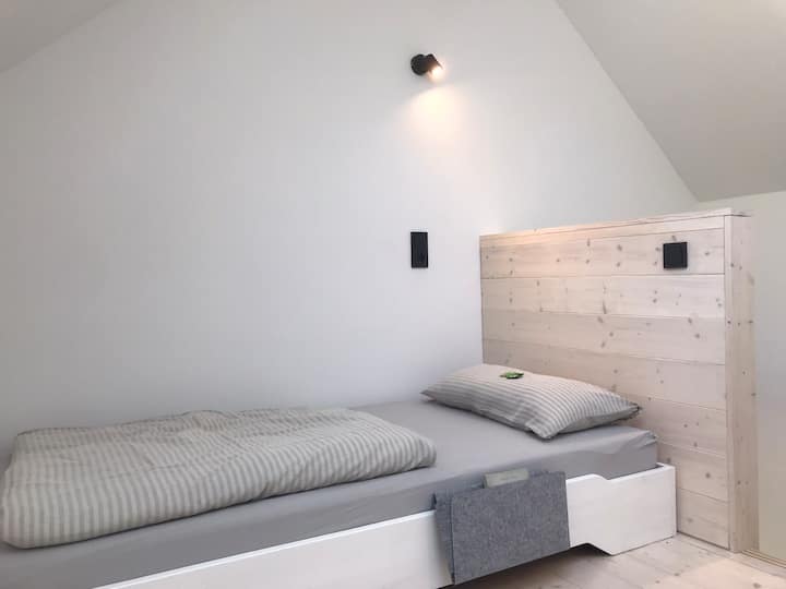 Wie im ganzen Haus wurden auch hier nur natürliche, ökologische Materialien verbaut.