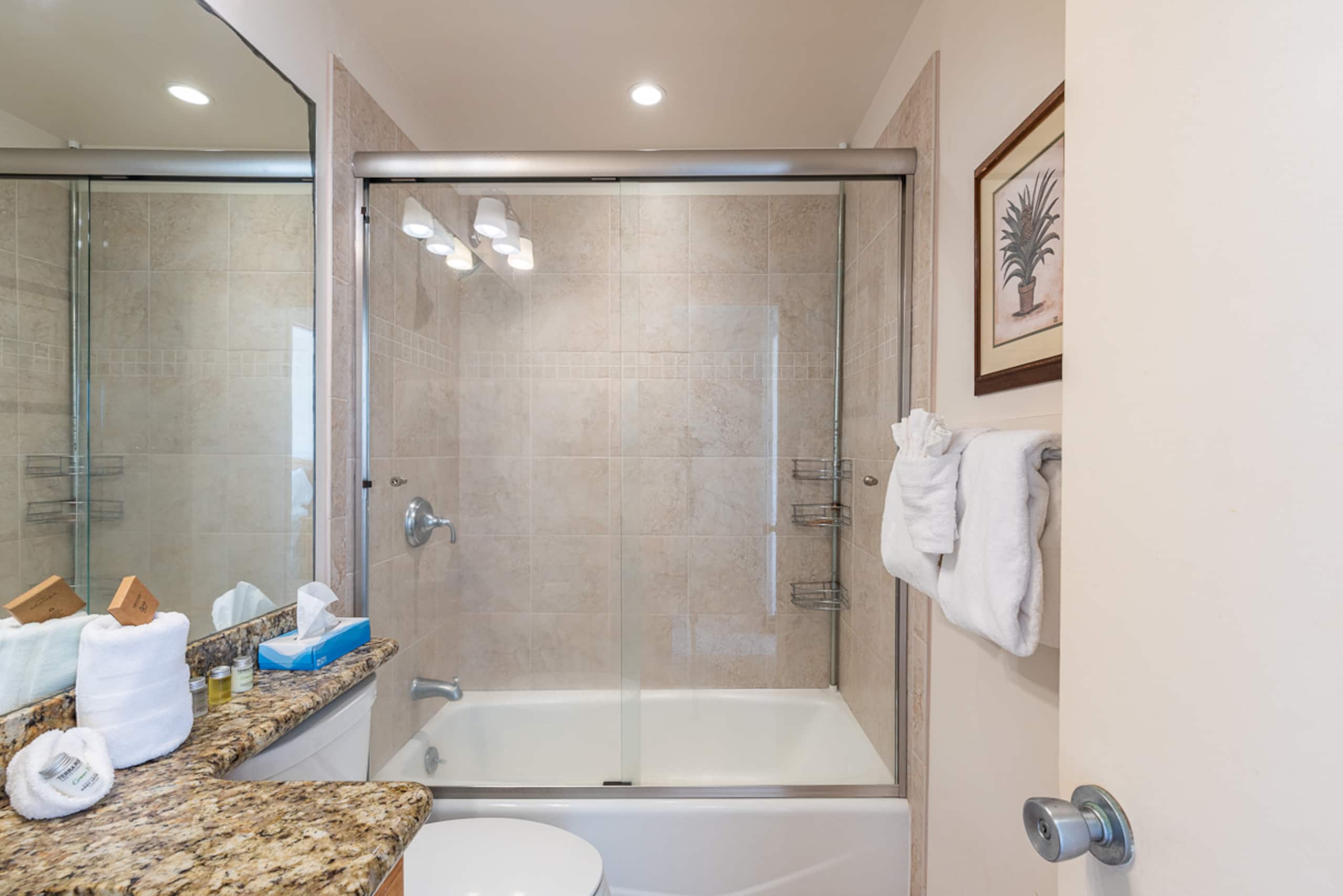 Condo in Lahaina · ★4.87 · 2 bedrooms · 3 beds · 2 private baths - Image 25