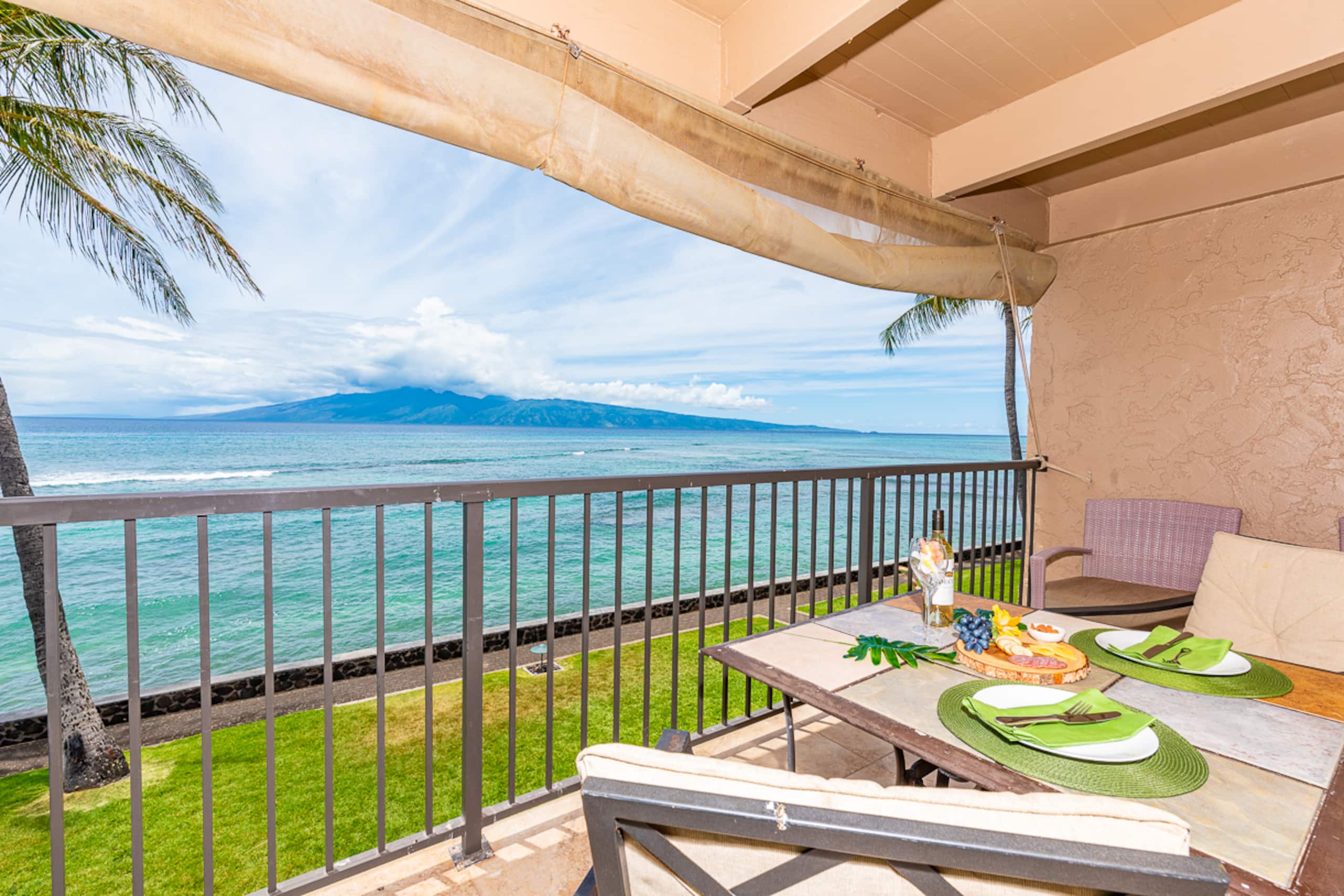 Condo in Lahaina · ★4.87 · 2 bedrooms · 3 beds · 2 private baths - Image 15
