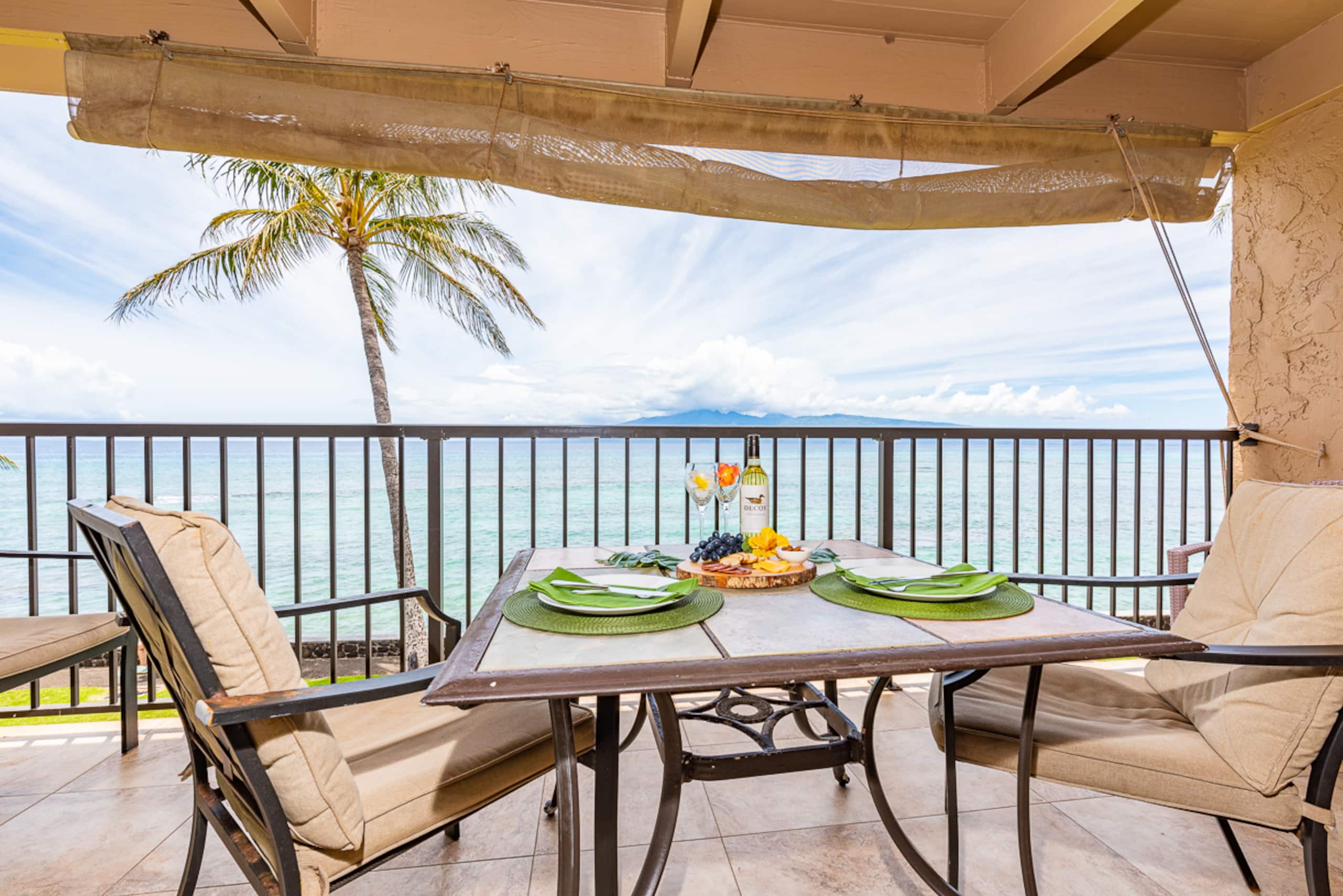 Condo in Lahaina · ★4.87 · 2 bedrooms · 3 beds · 2 private baths - Image 14