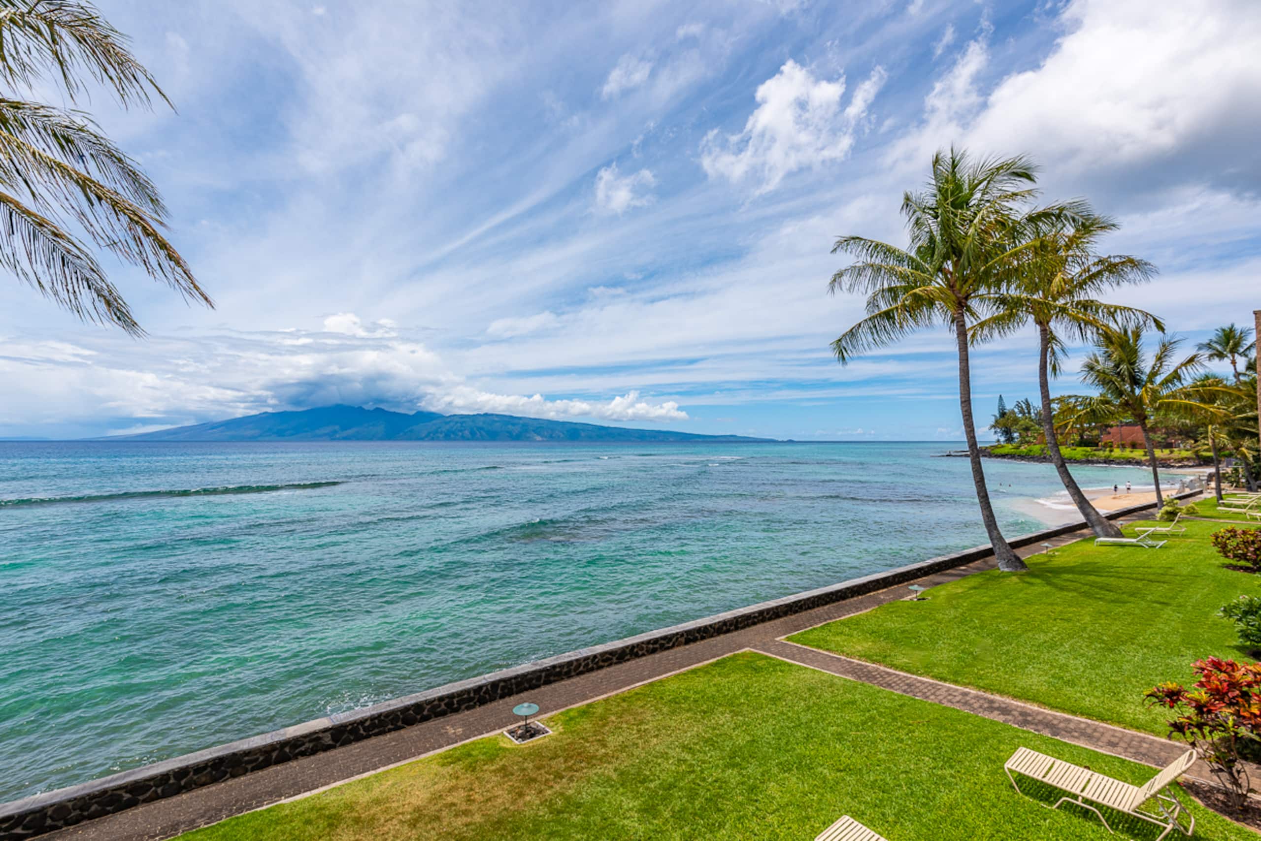 Condo in Lahaina · ★4.87 · 2 bedrooms · 3 beds · 2 private baths - Image 29