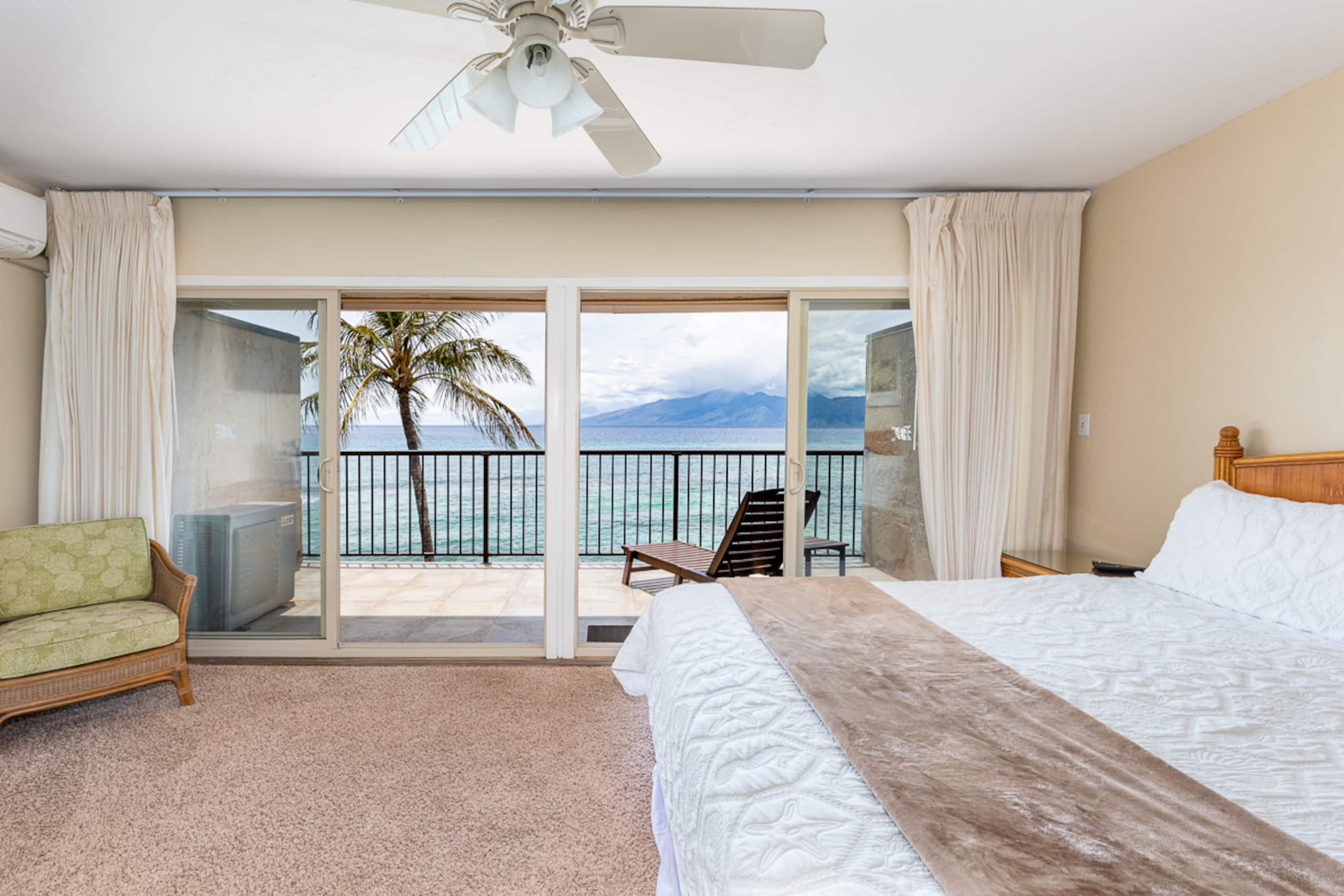 Condo in Lahaina · ★4.87 · 2 bedrooms · 3 beds · 2 private baths - Image 17