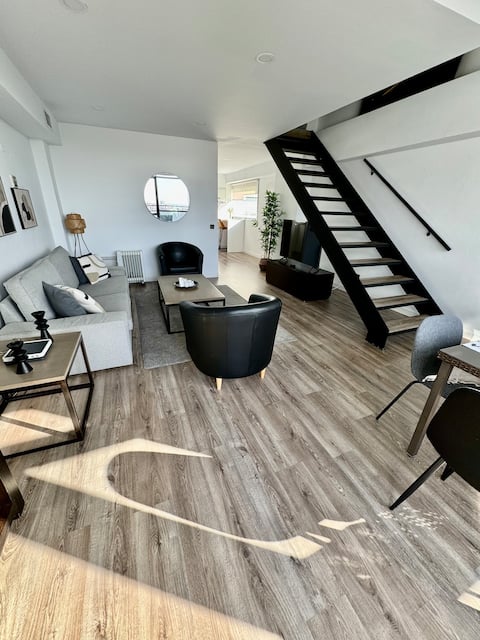 Horizon Sky Stay- Panoramic & Spaces