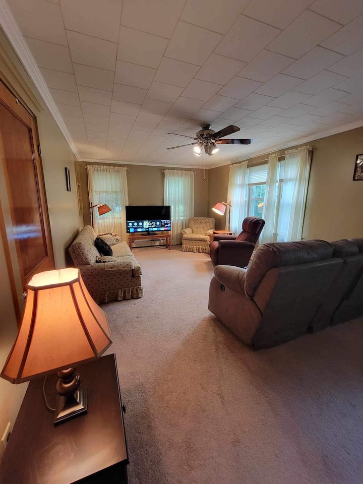 غرفة المعيشة