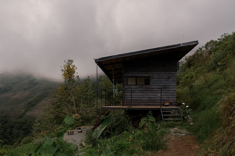 Little Viewpoint House – Fog, Forest, Silence, Inspiration