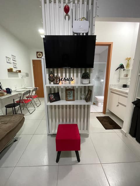 Popular Airbnb listing: "Divine Studio 6th floor 300 m from Canção Nova" in Cachoeira Paulista