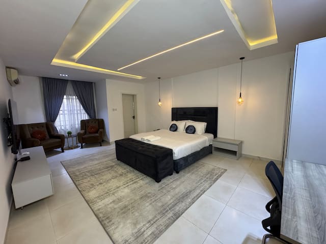 Luxury Stay managed Airbnb listing 3