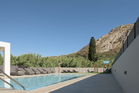 Del Sur Luxury Villa, Heated Pool & Utter Privacy