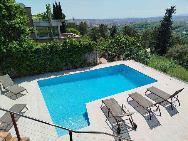 NEW IN 2025. New pool fully renovated