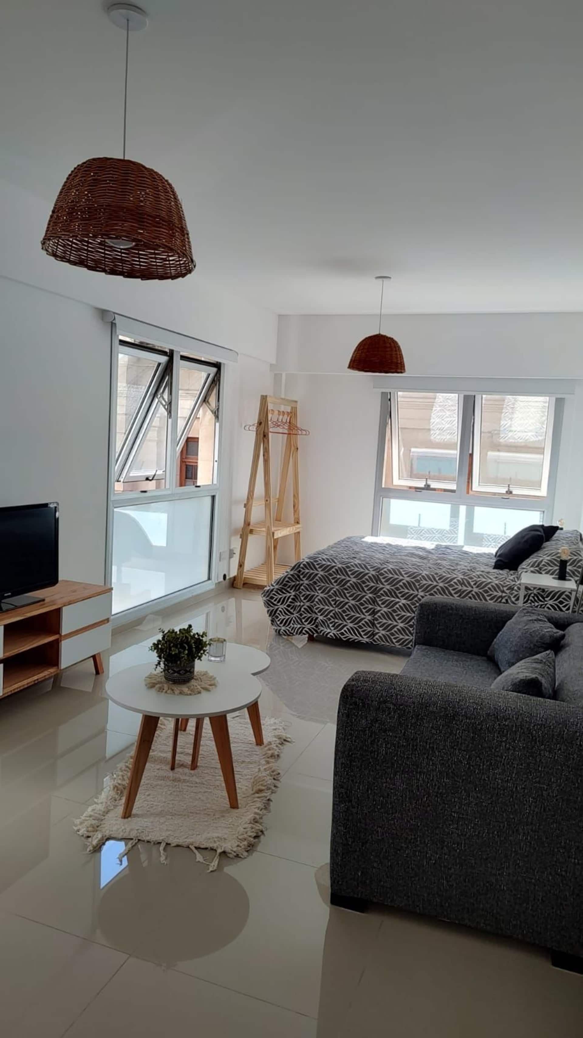 Bright apartment - Historic district of San Telmo