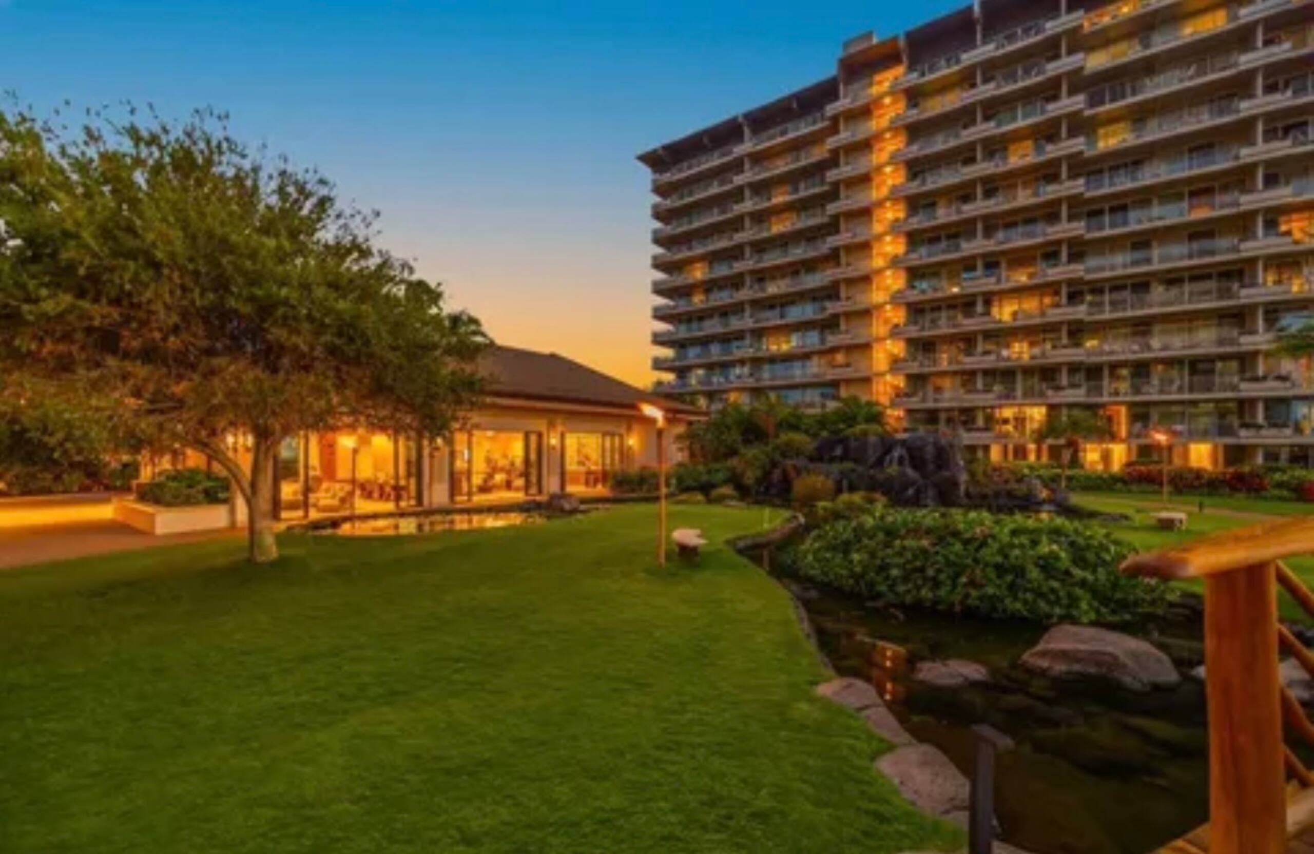 Kaanapali Whaler Full Oceanfront Oceanview AC - Image 98