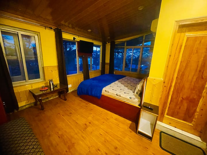 საძინებელი 1