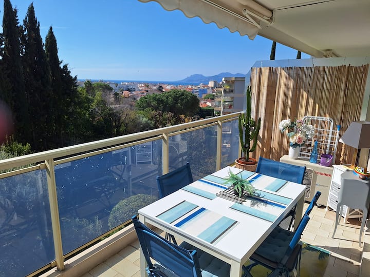Appartement De Standing Vue Mer - Cannes