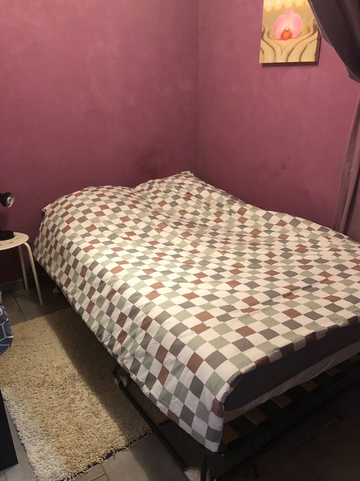 غرفة النوم 1