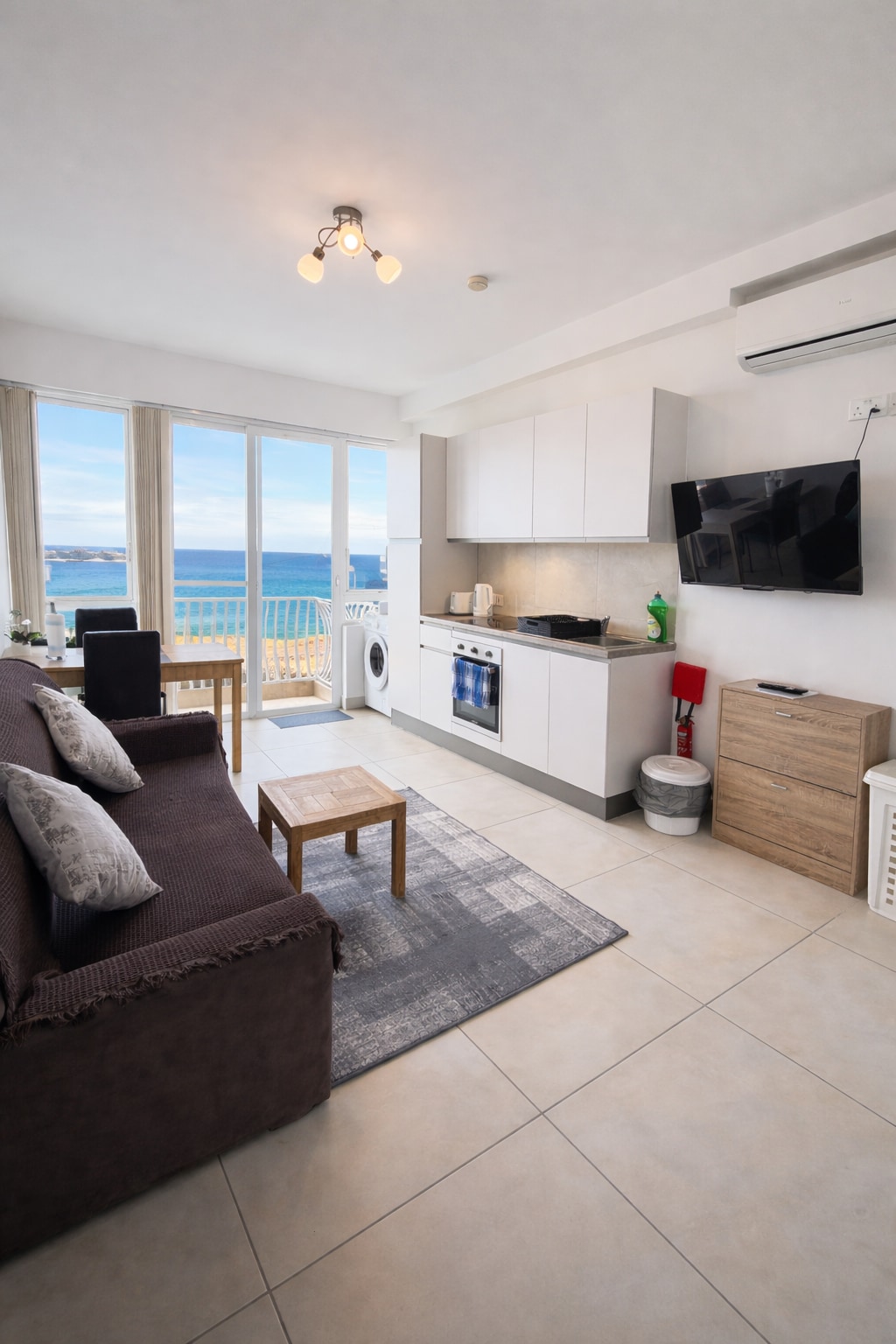 Spectacular Seafront Apartment