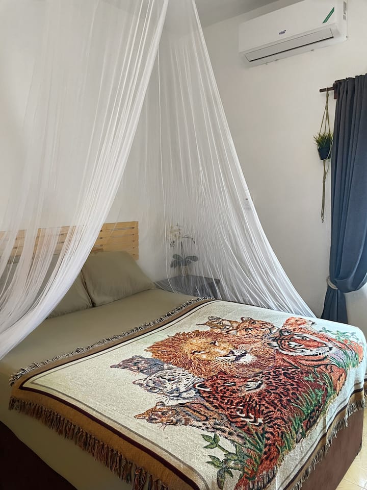 საძინებელი 1