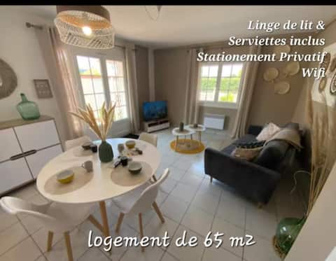 Fully-equipped house between sea and mountain