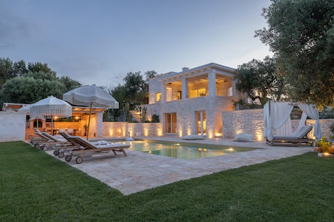 Borgo Montetorto, heated pool and private spa