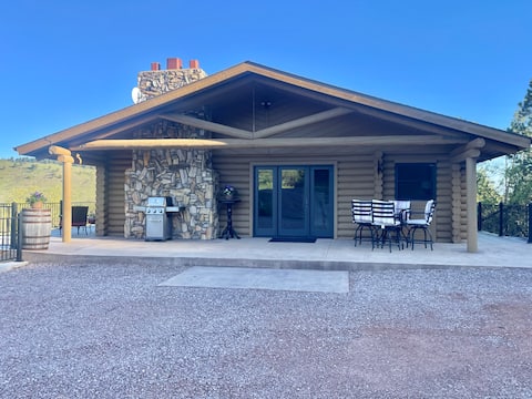 Perfect Home for Lrg. Family Christmas!