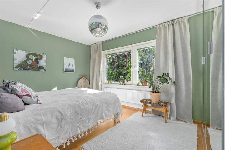 غرفة النوم 1