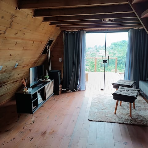Anúncio popular: Imperatriz Cabanas (Chalet 1 with hot tub) em Santo Amaro Da Imperatriz