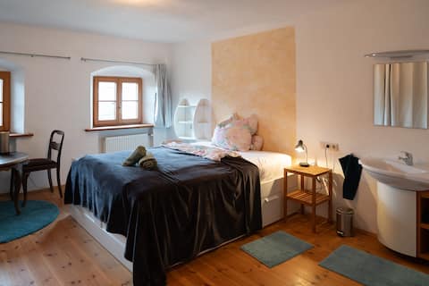 Spacious room in the Mangfall Valley