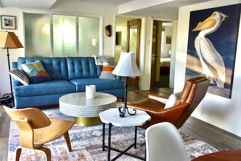 Popular Airbnb listing: Upper Aves- Trails Parks & VIEWS in Greater Avenues