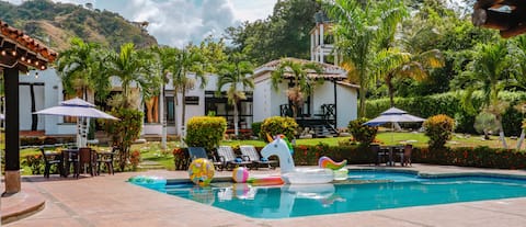 Sopertran/Mexican style/pool/billiards/games