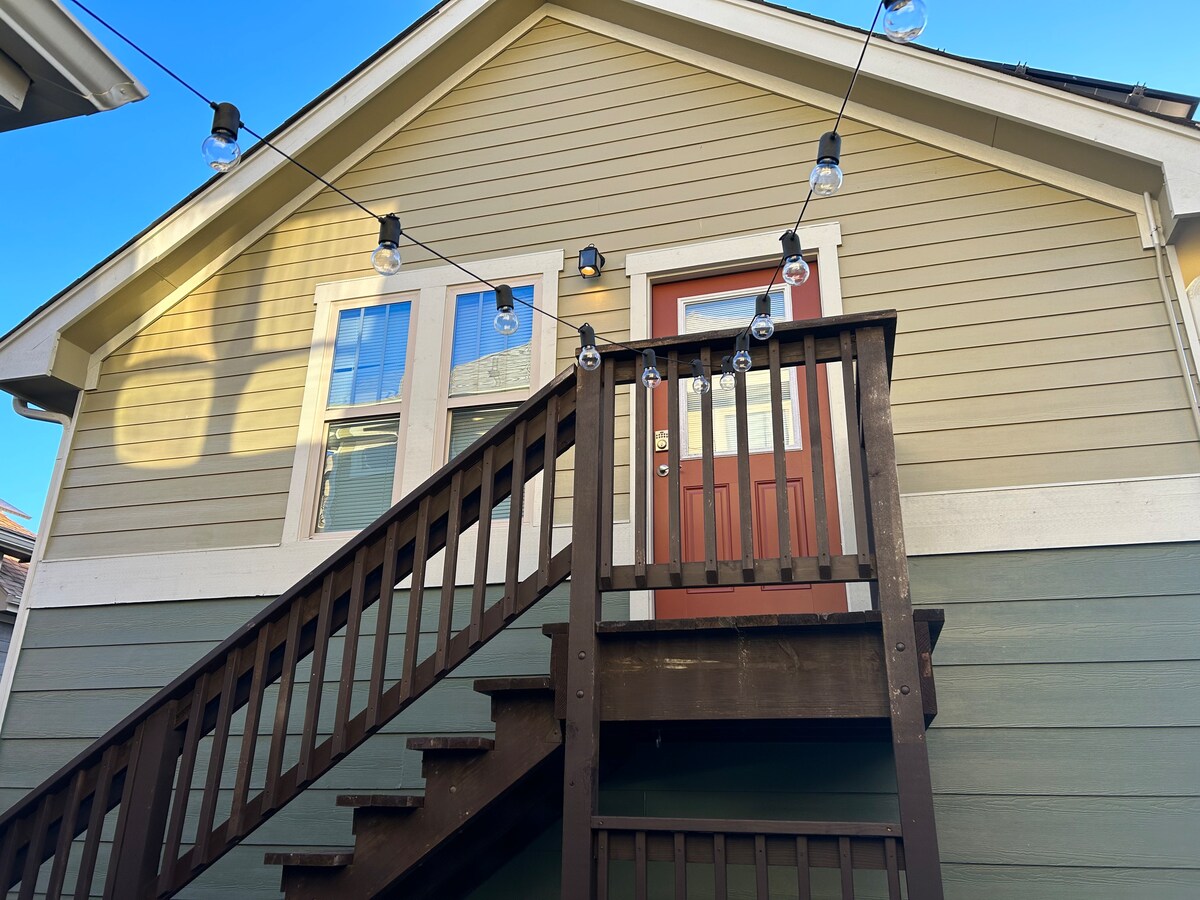 Quiet Garage Apt. in Crestview